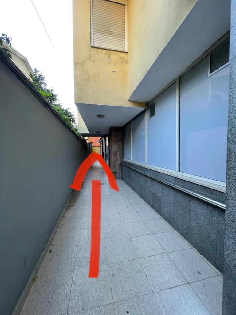 Albjona Guesthouse Tirana Buitenkant foto