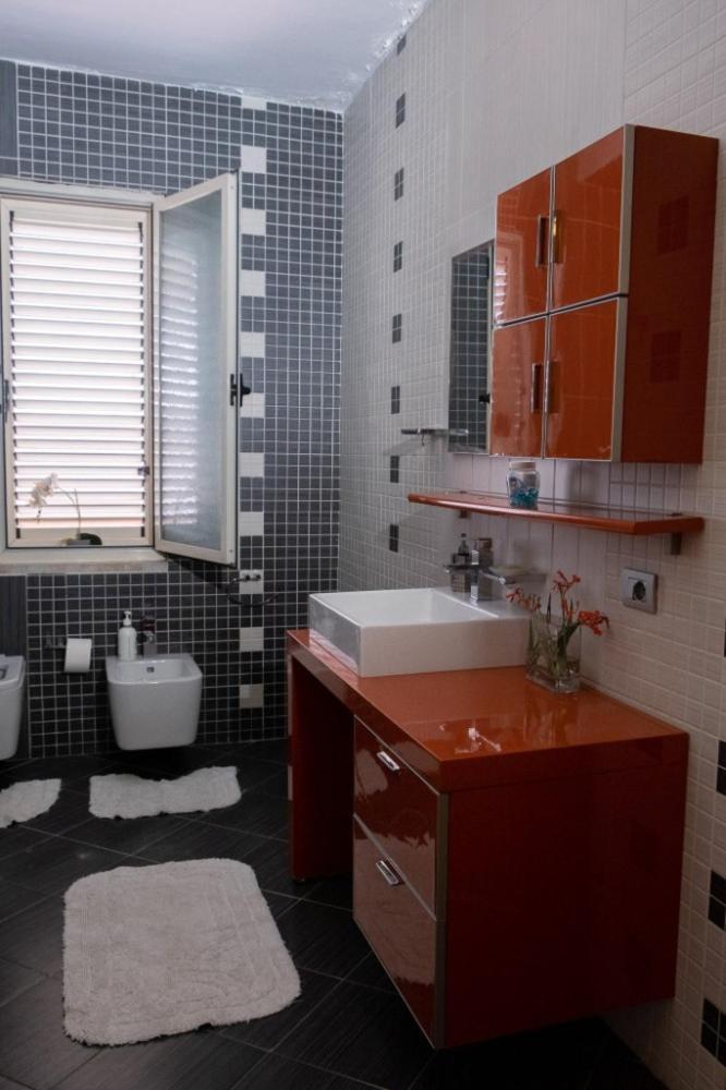 Albjona Guesthouse Tirana Buitenkant foto